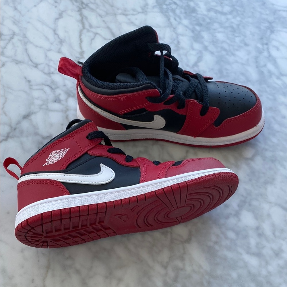 Nike Kids Jordan AJ 1 Mid